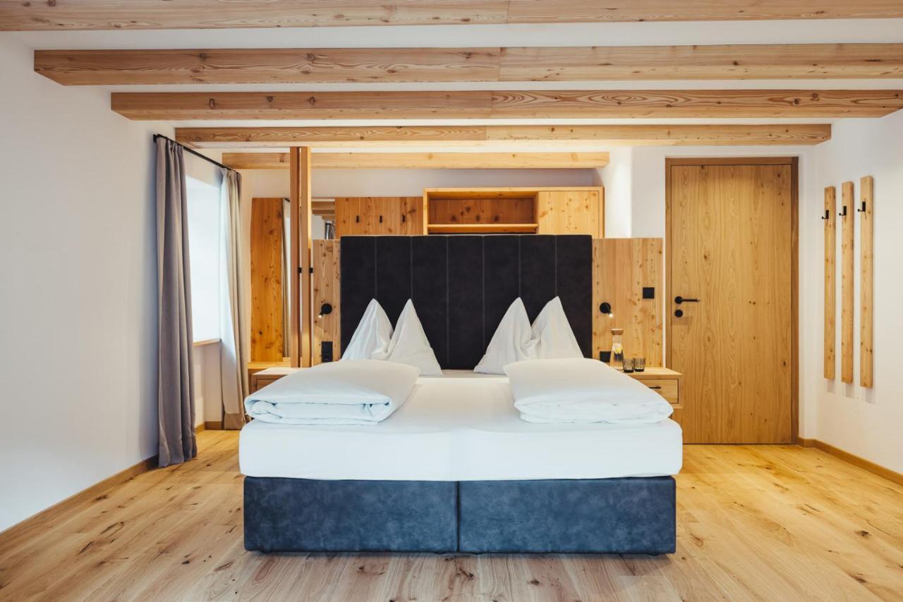 Hotel Schmuckhof Киуза Екстериор снимка